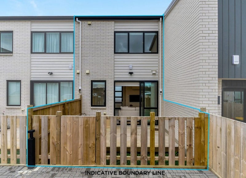 5/86 Fred Taylor Drive, Westgate, Auckland - Carousel 1