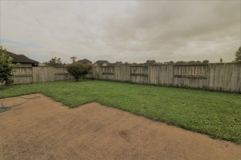8 Gibbston Close, Huntington, Hamilton - Carousel 12
