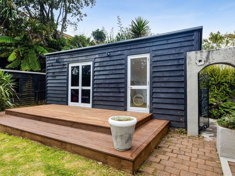 20 Parris Street, Moturoa, New Plymouth - Carousel 26