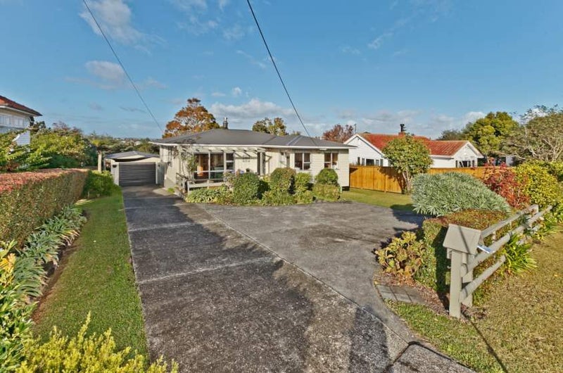 65 Pupuke Road, Birkenhead, Auckland - Carousel 2