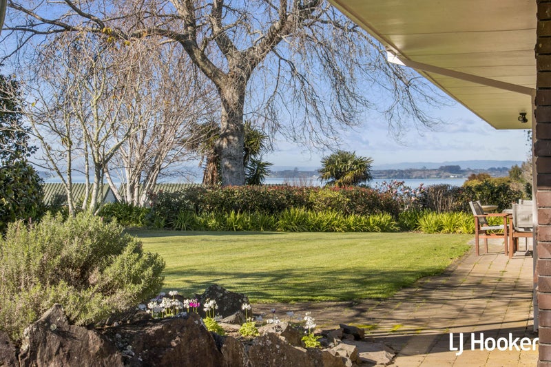 21 Koutunui Road, Athenree, Katikati - Carousel 1