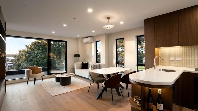 1/182 Tripoli Road, Point England, Auckland - Carousel 1