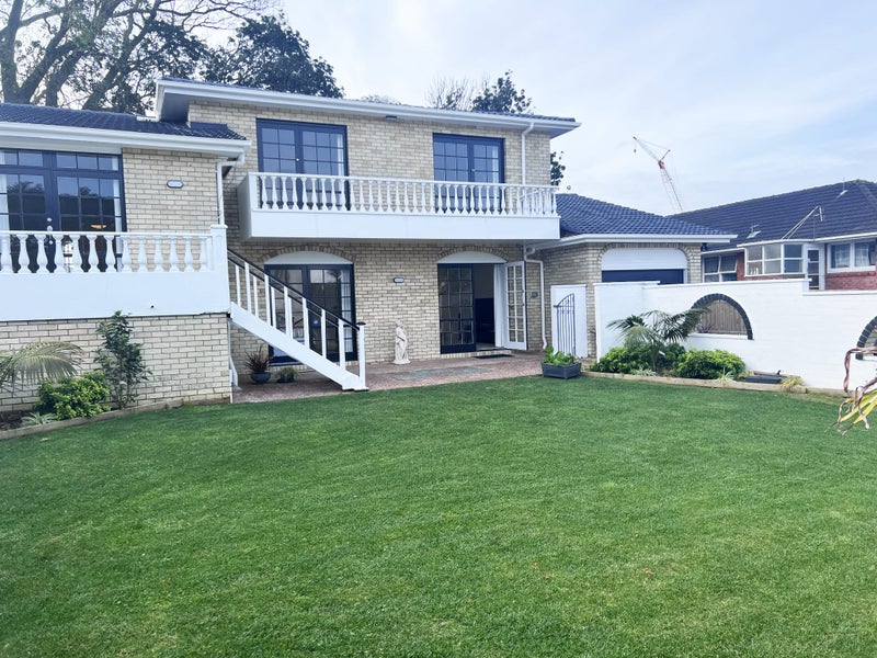 1/25 James Evans Drive, Northcote, Auckland - Carousel 34