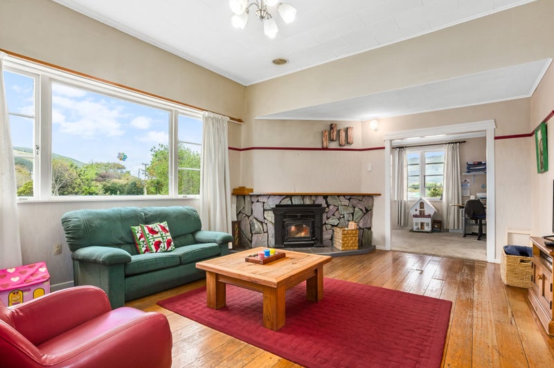 9 Arawhata Street, Ranui, Porirua - Carousel 2