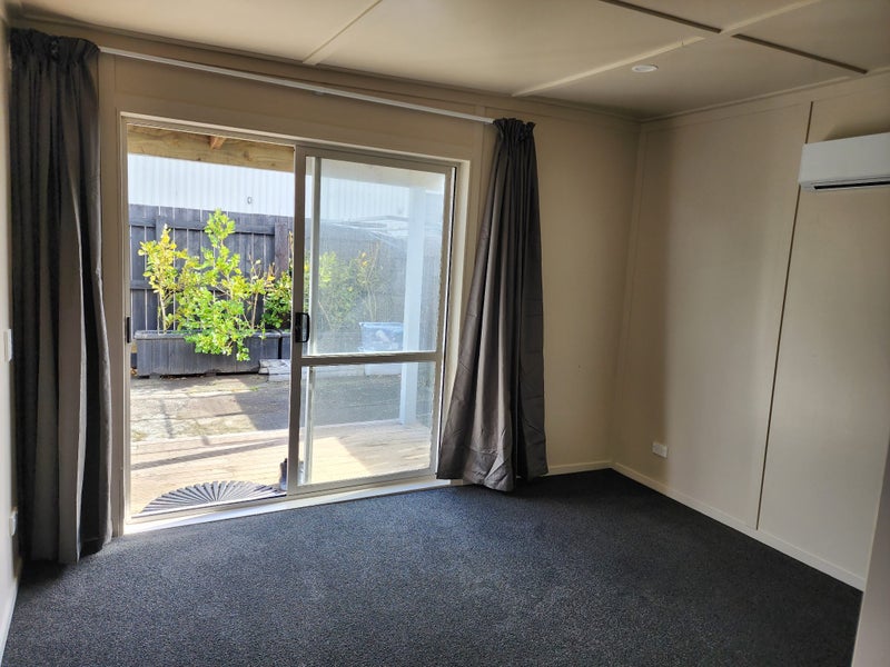 75 Richmond Street, Petone, Lower Hutt - Carousel 1