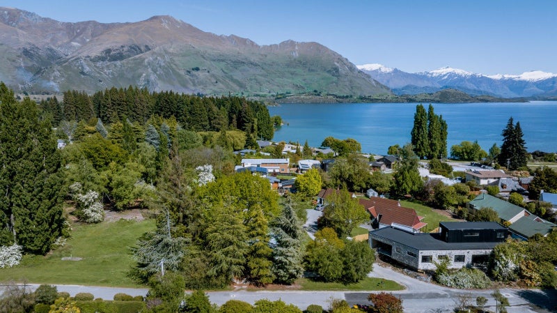 18 Kidson Lane, Wanaka - Carousel 2