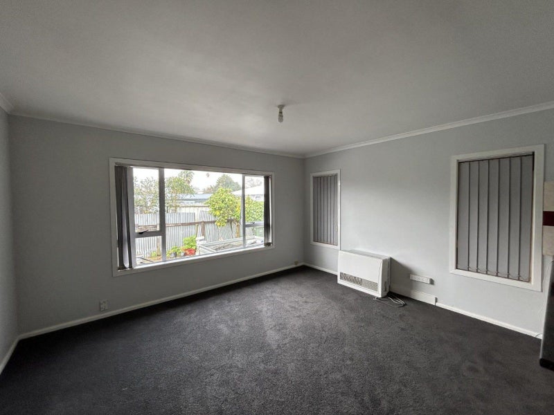 7 Heather Place, Melville, Hamilton - Carousel 2
