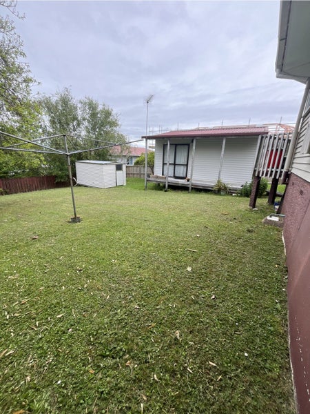 37 Bruce Road, Glenfield, Auckland - Carousel 15