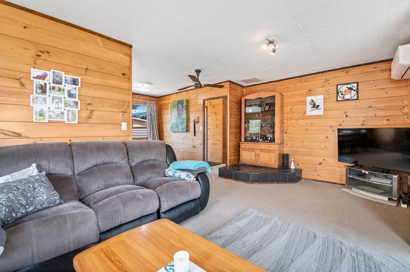 14 Te Ana Place, Lynmore, Rotorua - Carousel 2