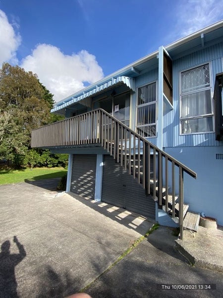 2/43 Cron Avenue, Te Atatū South, Auckland - Carousel 1