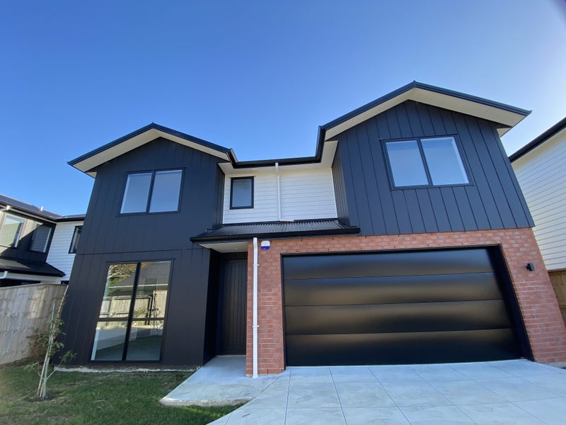 6B Jern Place, Eastern Beach, Auckland - Carousel 1