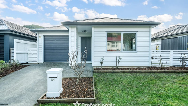 84 Farmer Crescent, Taita, Lower Hutt - Carousel 1