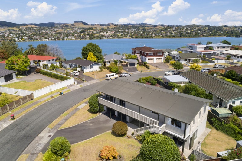 24 Te Hono Street, Maungatapu, Tauranga - Carousel 1