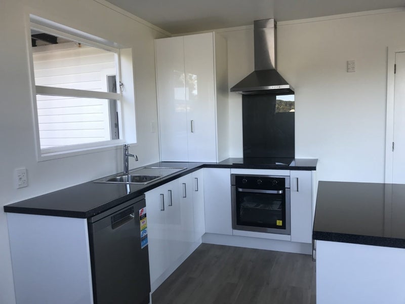 63B Fox Street, Ngaio, Wellington - Carousel 2