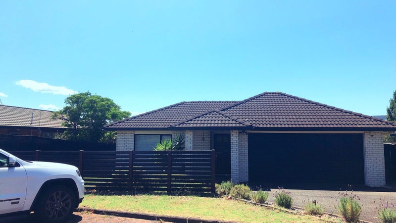 29 Cottesmore Place, Huntington Park, Auckland - Carousel 1