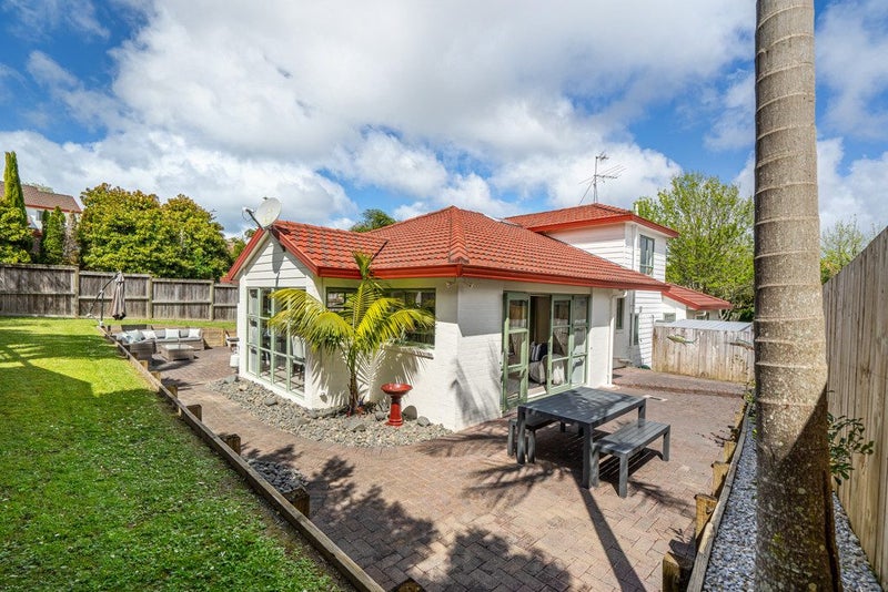 15 Arirang Rise, Pinehill, Auckland - Carousel 26