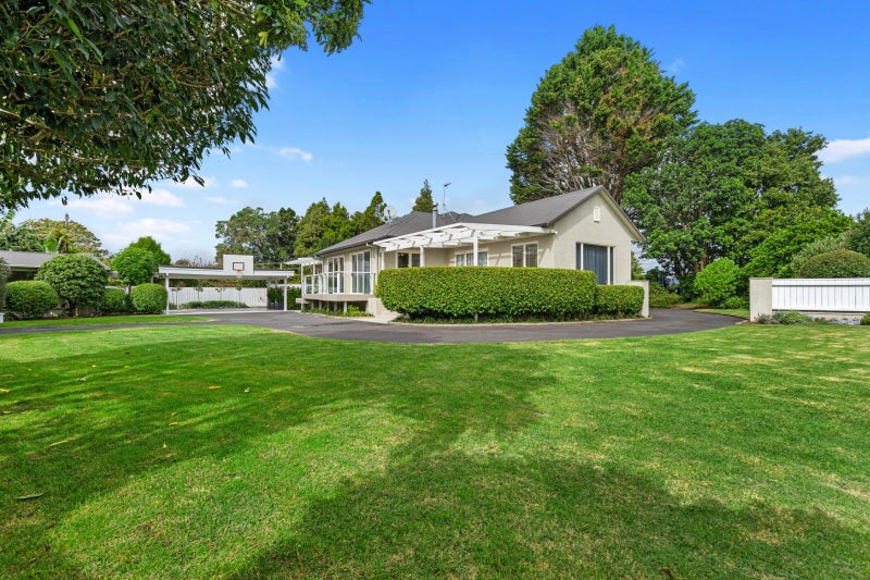 19 Sherwood Street, Otumoetai, Tauranga - Carousel 2