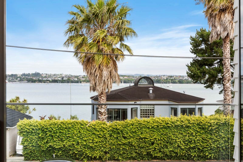 49 Silverton Avenue, Wai o Taiki Bay, Auckland - Carousel 31