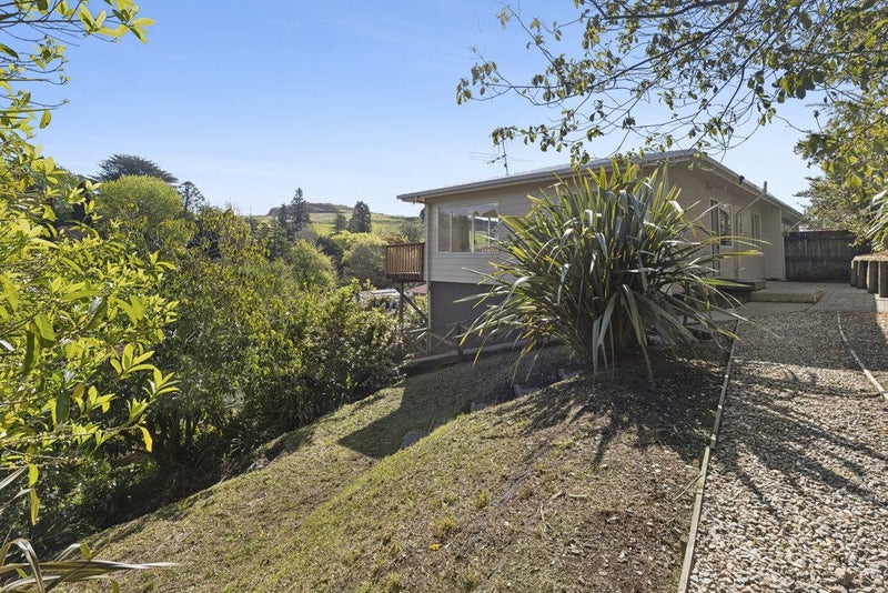 2/39 Bishopdale Avenue, Bishopdale, Nelson - Carousel 1
