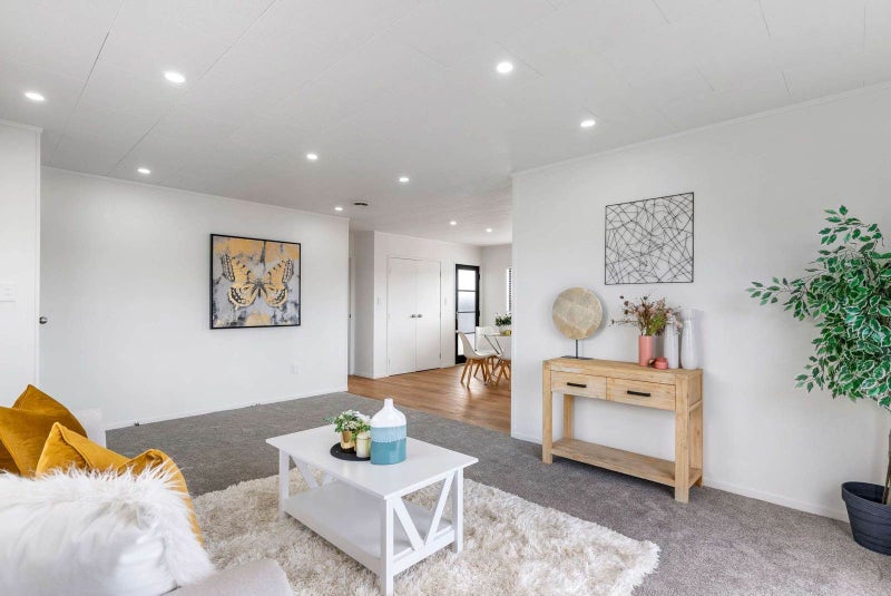 1/35 Jarman Road, Mount Wellington, Auckland - Carousel 2