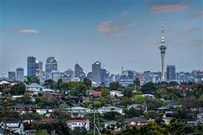 2/104 Coronation Road, Hillcrest, Auckland - Carousel 2