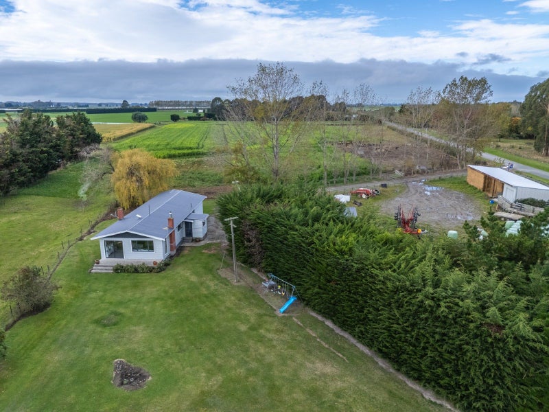414 Naughton Road, Kerrytown - Carousel 2