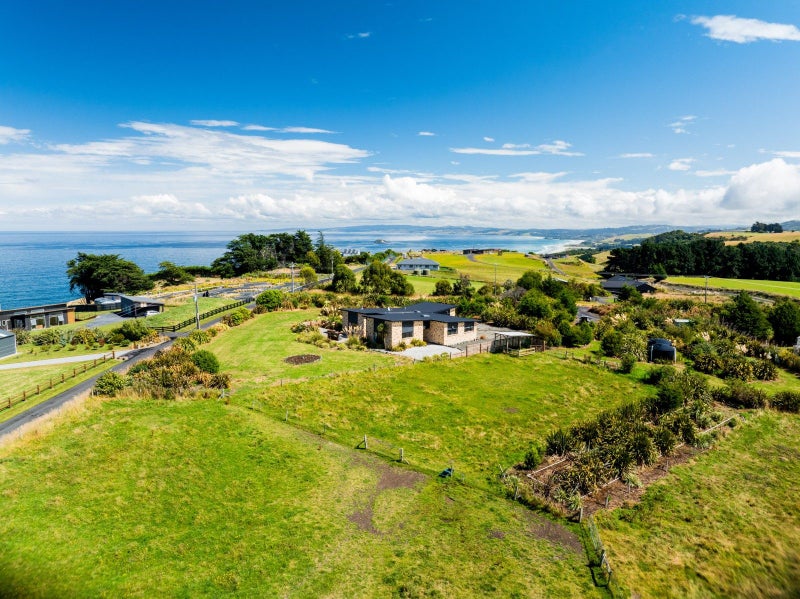 25 Tunnel Beach Road, Blackhead, Dunedin - Carousel 2
