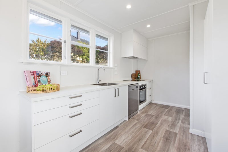 19 Chew Place, Ranui, Porirua - Carousel 2