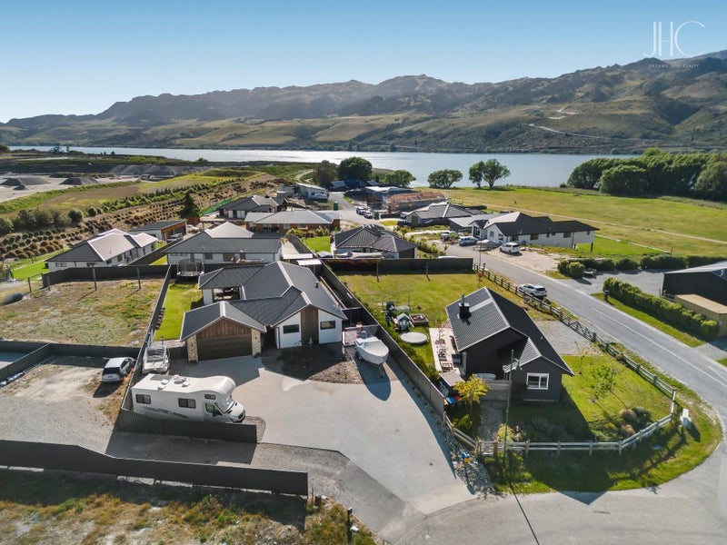 16 Pegasus Court, Mount Pisa, Cromwell - Carousel 2