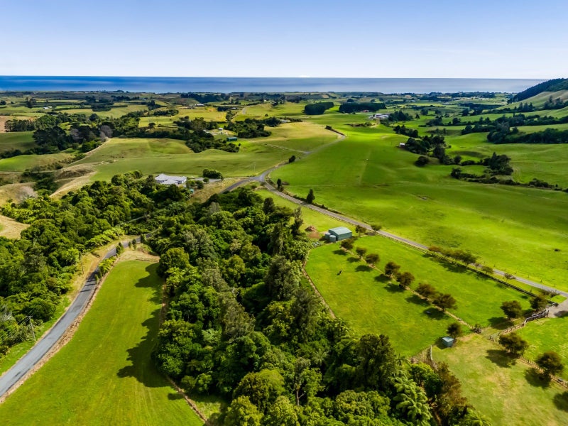 118 Upper Weld Road, TATARAIMAKA, NEW PLYMOUTH - Carousel 22