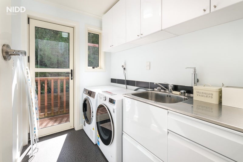 45 St Albans Street, Bradford, Dunedin - Carousel 2