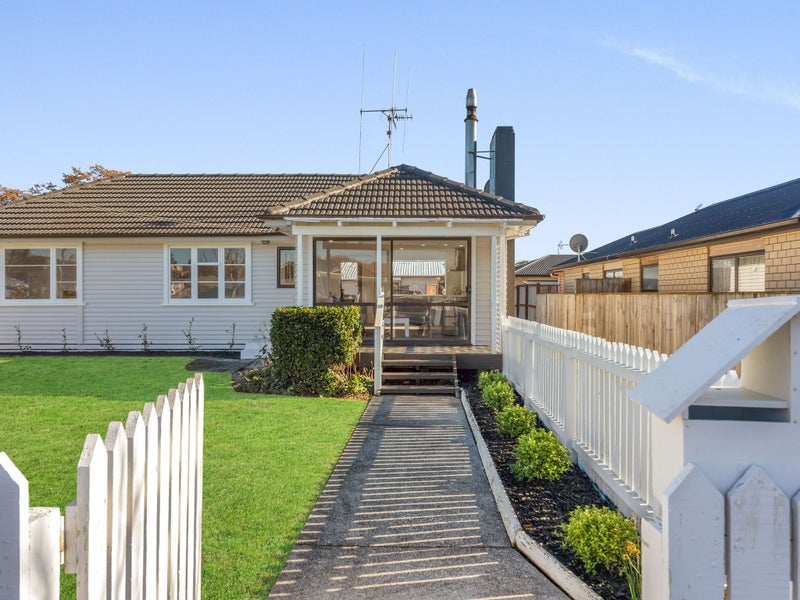 16 Norman Street, Nawton, Hamilton - Carousel 1