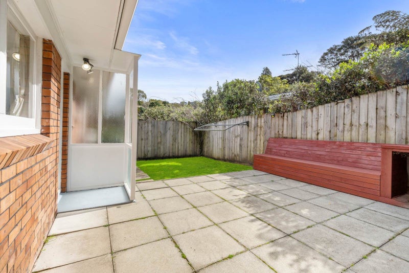 2/55 Ayton Drive, Totara Vale, Auckland - Carousel 2