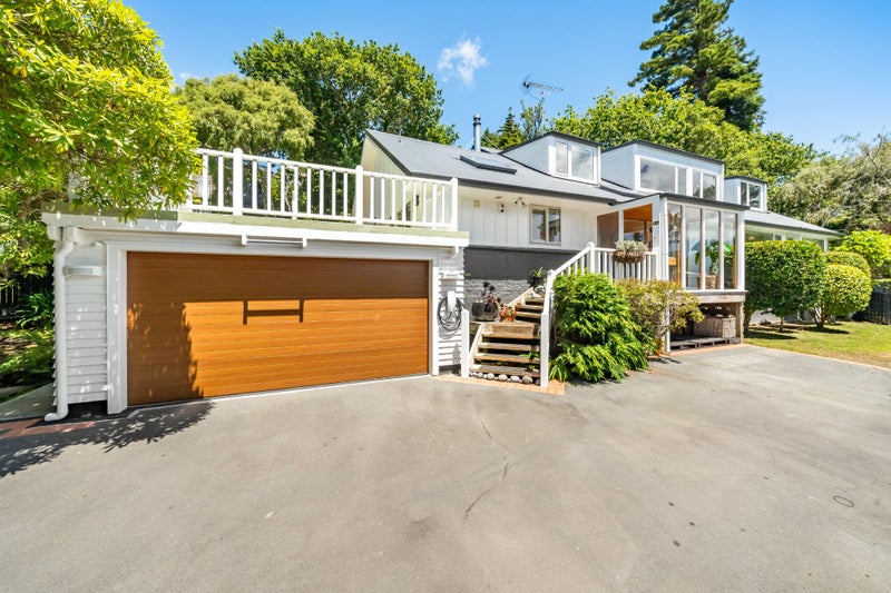 30B Chatsworth Road, Silverstream, Upper Hutt - Carousel 1