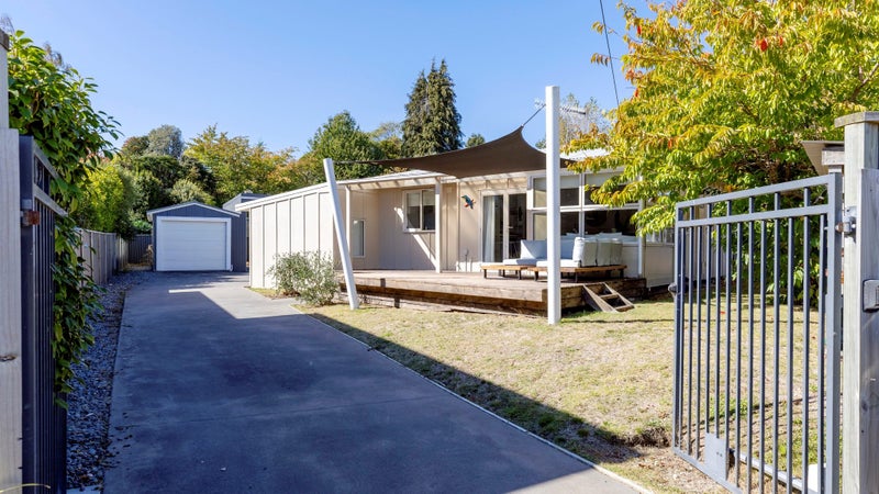 9 Kowhai Road, Rainbow Point, Taupo - Carousel 1