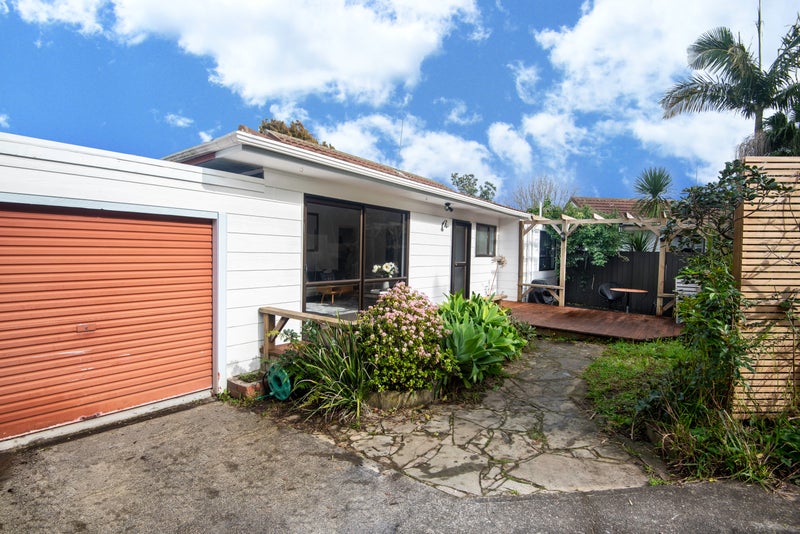 1/13 Montclair Rise, Browns Bay, Auckland - Carousel 1