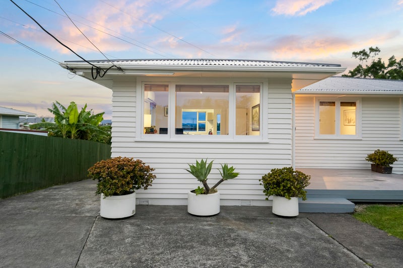 17 Alanbrooke Crescent, Avondale, Auckland - Carousel 2