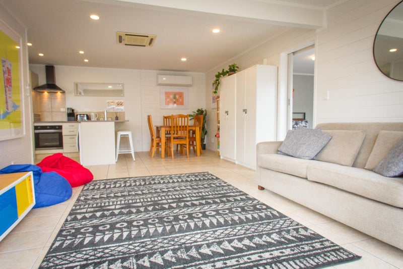 387B Maunganui Road, Mount Maunganui - Carousel 2