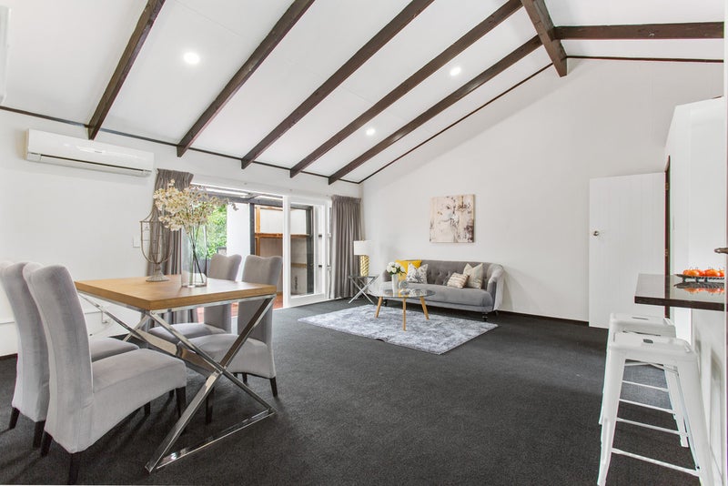 4/6 Griffen Park Road, Mount Roskill, Auckland - Carousel 1