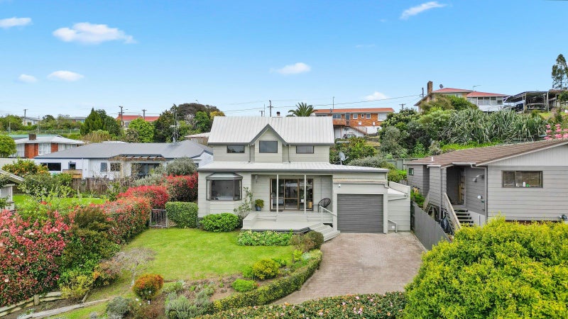 29 Glendale Drive, Dinsdale, Hamilton - Carousel 1