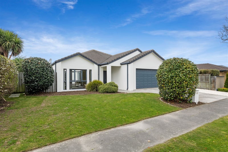 20 Riverwood Boulevard, Redwood, Christchurch - Carousel 1