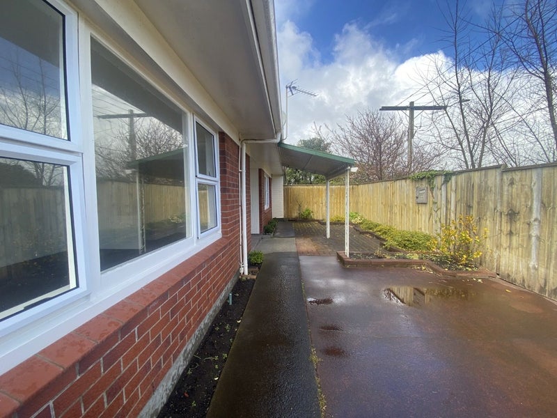 1/15 Baring Terrace, Strandon, New Plymouth - Carousel 9