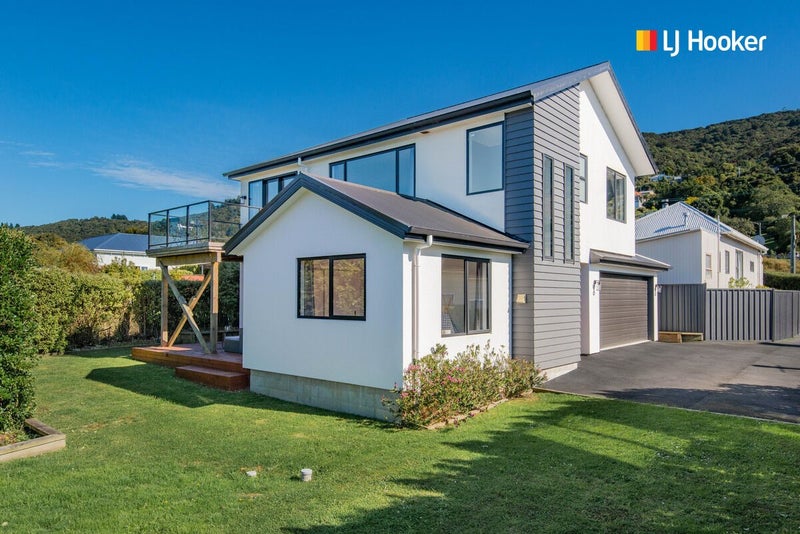 7A Athol Place, Ravensbourne, Dunedin - Carousel 1
