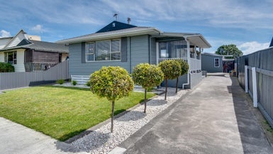 24A Ryan Crescent, Greenmeadows, Napier - Carousel 1