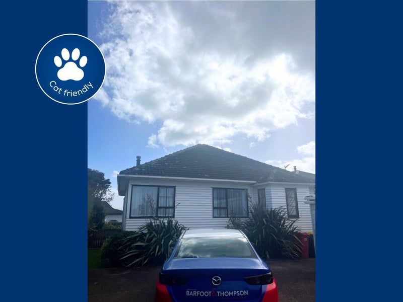 1370 Whangaparaoa Road, Army Bay, Whangaparaoa - Carousel 1