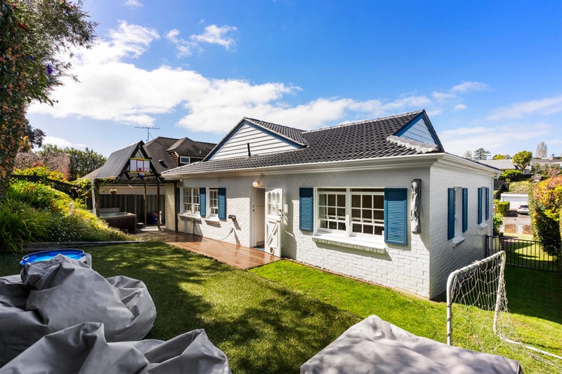 84 Grampian Road, St Heliers, Auckland - Carousel 2