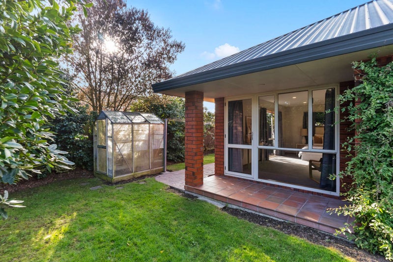 5 Lowry Avenue, Redwood, Christchurch - Carousel 2