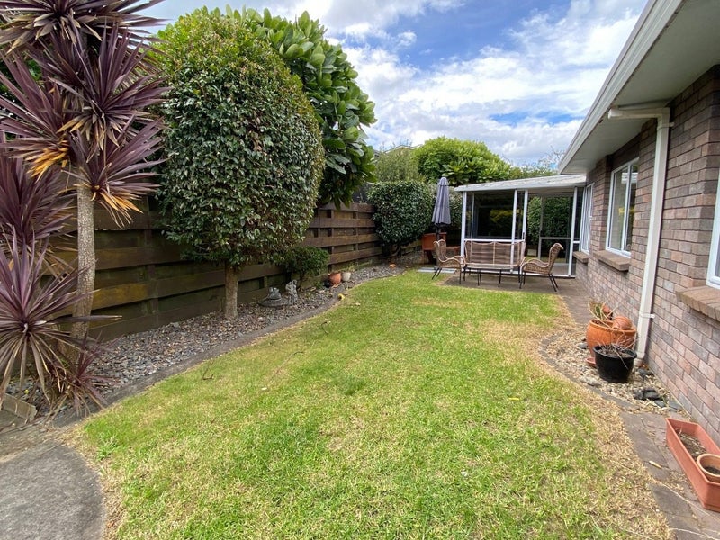 18B Wells Court, Mount Maunganui, Mount Maunganui - Carousel 1
