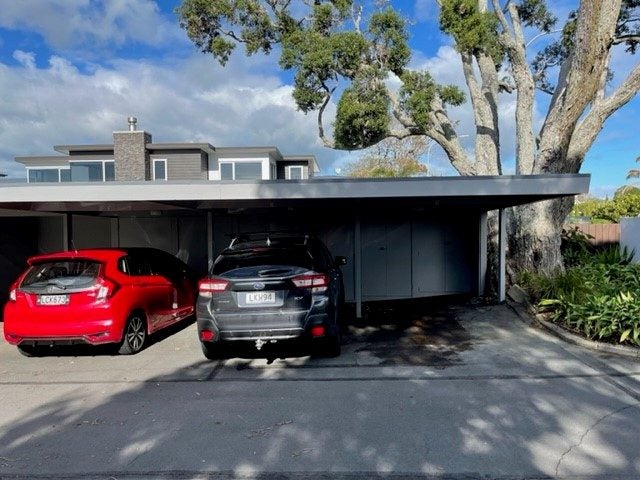 2/241 Hurstmere Road, Takapuna, Auckland - Carousel 12