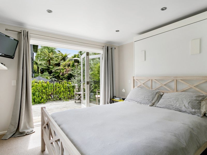 23 Chesham Avenue, Waipahihi, Taupo - Carousel 20